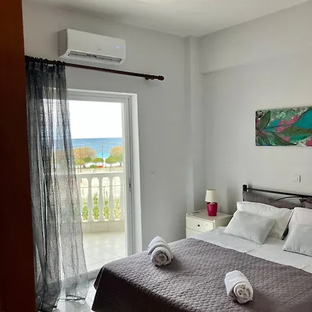 Seasmiles2 Akrátasz-part